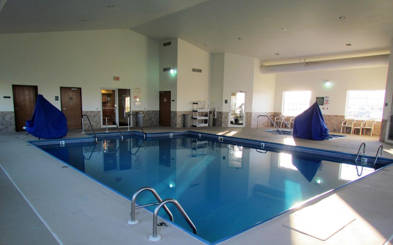 Oak Hill Inn & Suites Canton Экстерьер фото