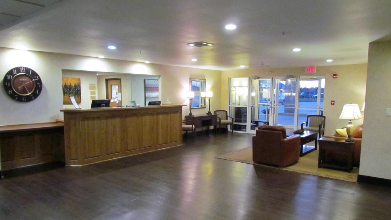 Oak Hill Inn & Suites Canton Экстерьер фото