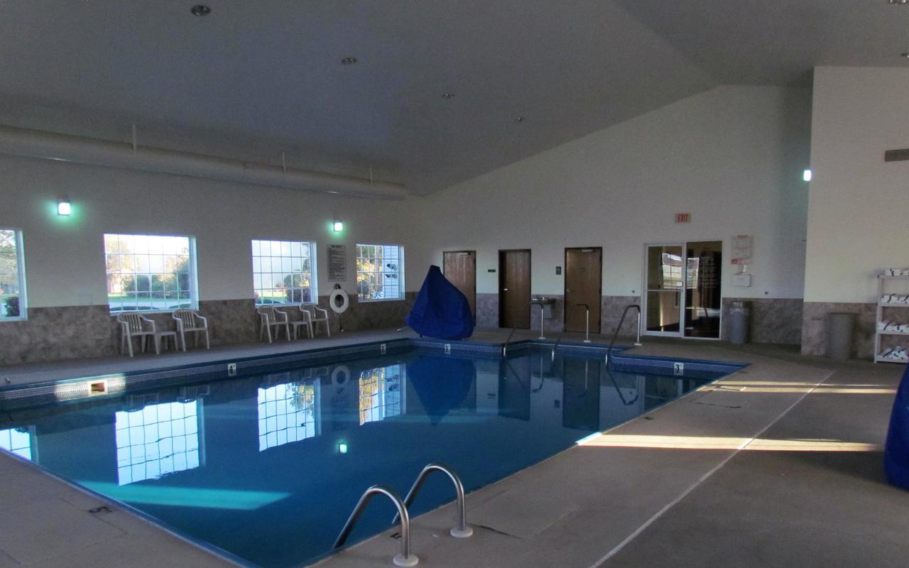 Oak Hill Inn & Suites Canton Экстерьер фото