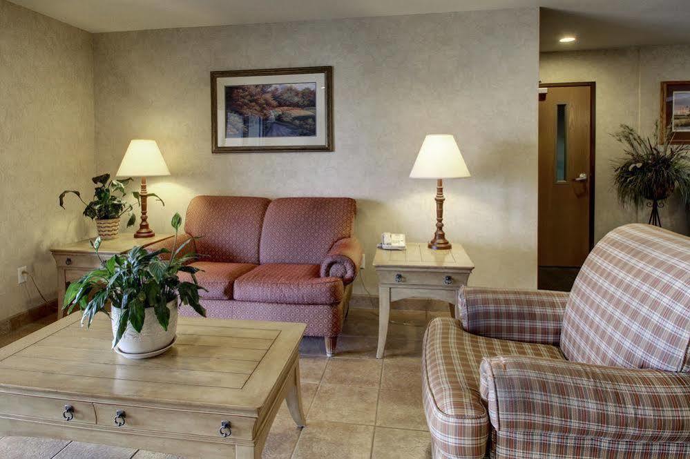 Oak Hill Inn & Suites Canton Экстерьер фото
